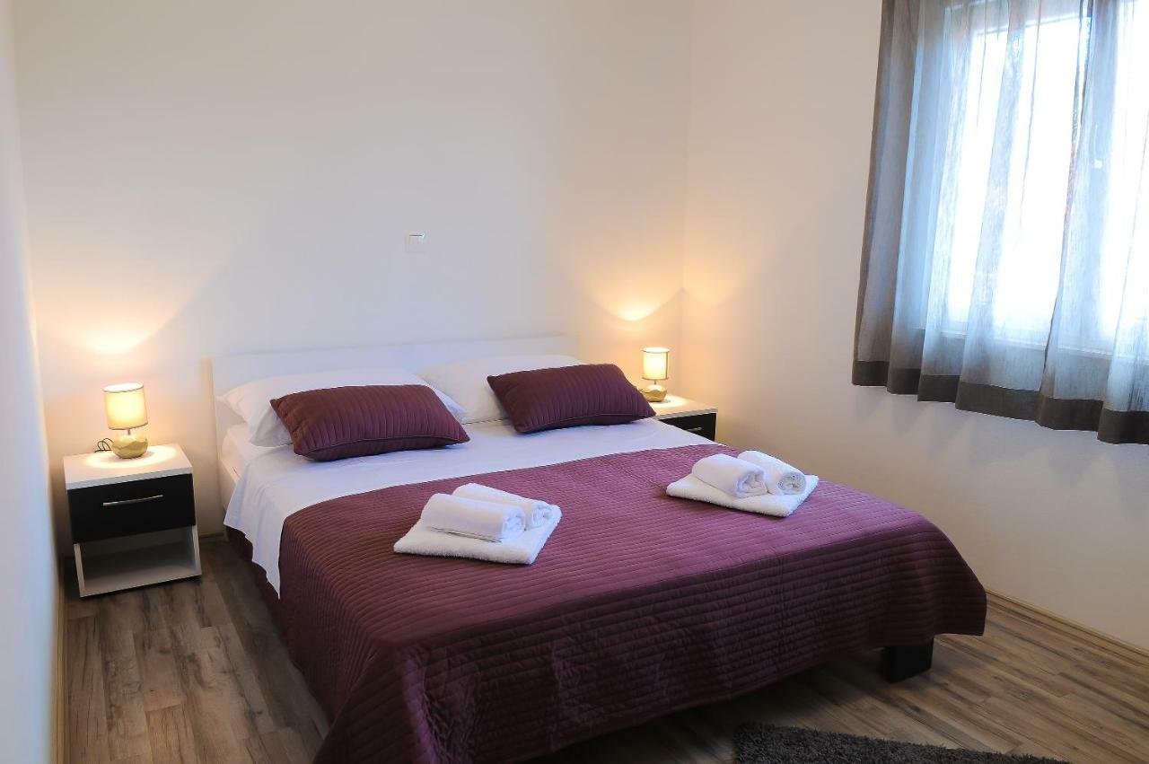 Apartment Petar Kaštela Exteriér fotografie